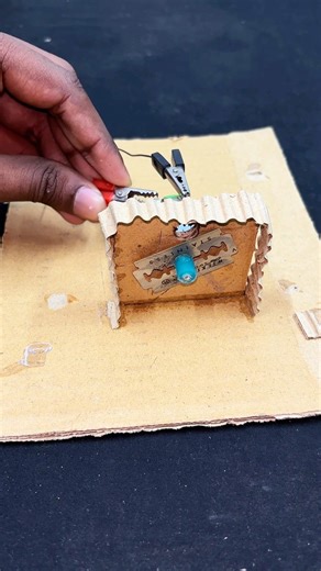 Chilli Cutting machine with Dcmotor | Dcmotor #diy #dcmotor #schoolproject #tech