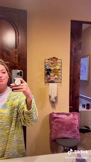 Cost me less than 3.00 🤗 #thriftflip #jawclip #forthegirlies #thriftedstyle #fyp #diy #justgirlythings