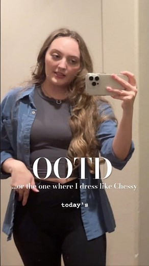 Little OOTD— channeling Chessy from The Parent Trap to get all my cleaning done #ootd #vlogmas