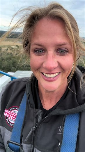 Get the Perfect Look with 180’ Genie Straight Hair