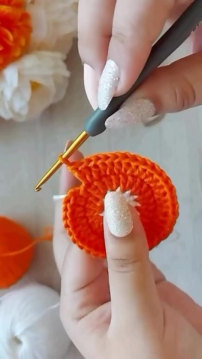 Natalia Sapunova on Instagram: "Tedooo Is literally the best platform for crafters! I’m obsessed with the crafty groups there and the free patterns they share😍 And of course, selling without paying fees is LIFE CHANGING! Tedooo is the perfect place to support crafters for real! Thanks for letting me know about the Tedooo app and recommending upgrading to the Pro membership! @tedoooplatform #tedooo Creation by @fani_crochet"