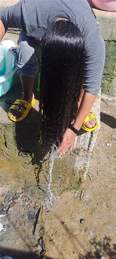 Unique Outdoor Hair Washing Techniques Using Water