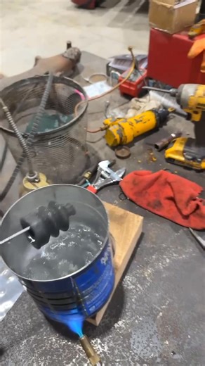 1.1M views · 6K reactions | The perfect temperature ! #dieselcreek #caterpillar #offroad4x4 #trucks #mechaniclife #merica #restoration | Diesel Creek | Facebook