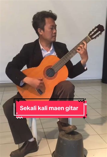 Sekali kali maen gitar nylon “Requardos de Alhambra” by Terrega #guitar #guitarnylon #clasicalguitar #requardosdealhambra #clasicalmusic