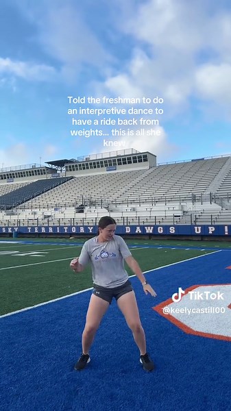 Key (@keelycastill00)’s videos with The Sid Shuffle ice age Continental Drift - ︎