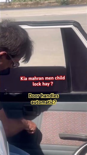 Manual doors and child lock available