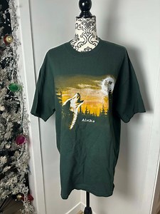 Y2K Alaska Vintage Howling Wolf T-shirt, Early 2000s, Forest Green, Graphic Nature Aesthetic, 2000s - Etsy