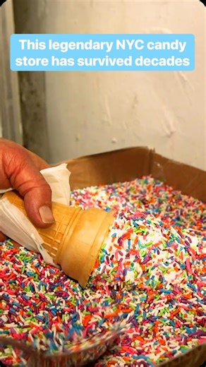 In the heart of NYC, Ray’s candy store has been a junk food lover’s late-night sanctuary for decades. #IceCream #Candy #NYC | Insider