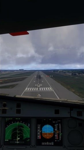 A330 Landing in London With Pilot's POV #aviation #msfs2020 #cockpit #airbus