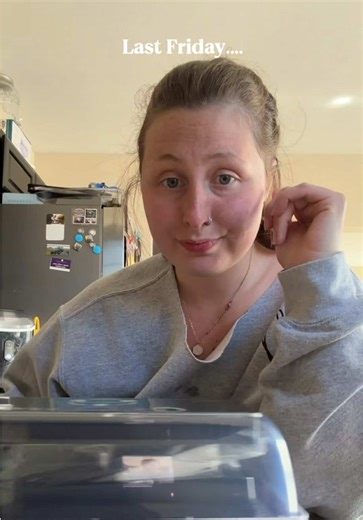 Watching Chicken Eggs Hatch in Incubator