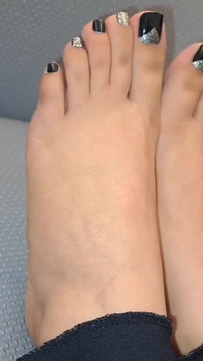 23K views · 1.4K reactions | Lovely!!❤❤❤ check this out!!! #trending #original #pies #cute #NFL #ufc #barbie #prettygirl #feet #VMAs | Princess PrettyFeet | Facebook