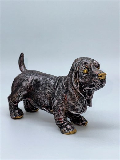 Handcrafted Basset Hound Sculpture | Vintage Style Dog Showpiece | Cute Pet Lover Gift - Etsy