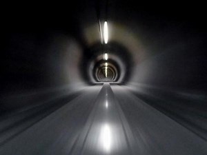 Watch The World's Fastest Hyperloop Pod Race Its Way Into The Record Books