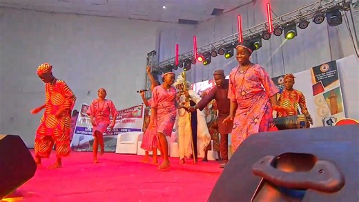The Opening Ceremony of #ITSOyoState2024 featured goodwill messages from the Honourable Minister of Tourism, Lola Ade-John and H.E Donald Duke, former Governor, Cross River State, welcome remarks by Chief Dr Mrs Onikepo Akande and colourful cultural, theme song and dance performances by the Olaijo Arts and Gallery, the Zones in Oyo State, the Oyo State Performance Troupe and the Hair Dressers Association of Oyo State. Watch the highlights. | Oyo State Government