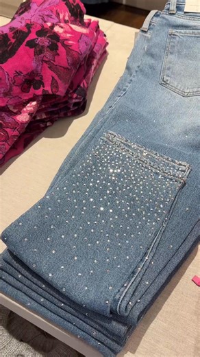 Our #1 rule for the holiday season: just add a little sparkle. ✨Shop now: https://cur.lt/zfc6bsmji | TALBOTS