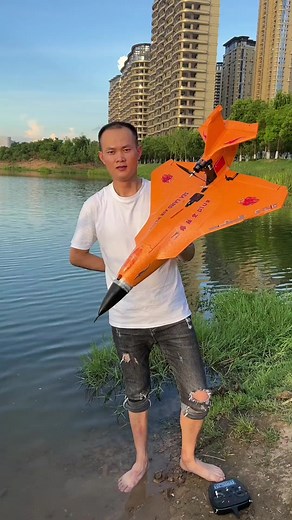 Max speed is 120km/hr, Remote distance 2000meters. pick up available in Sydney. #rc #toy #foryou #gift #kidstoylover | Kidstoylover