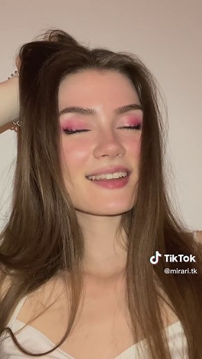 Descubre a Mirari: La Nueva Sensación de Instagram