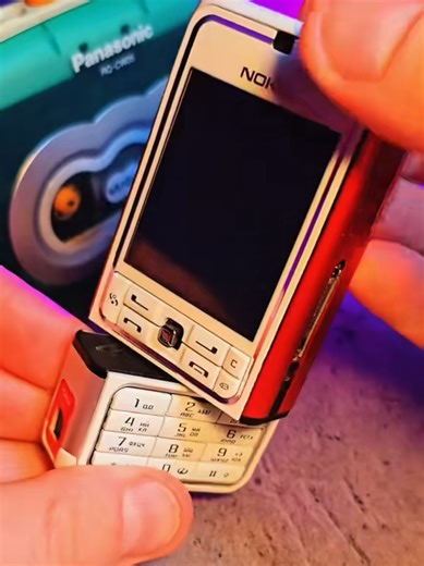 OldMobile #retro | retro