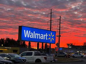These 2 restaurant chains will soon open inside Walmart stores