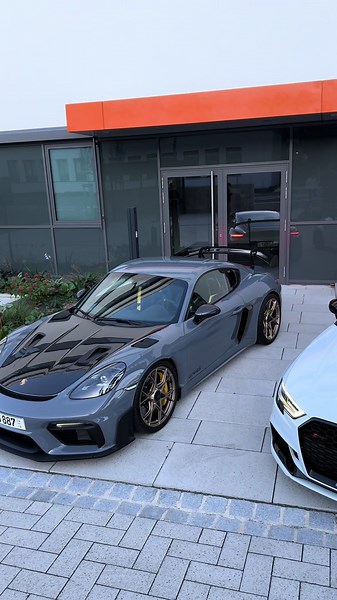 Audi RS7 vs S7: Which One Is Your Favorite?