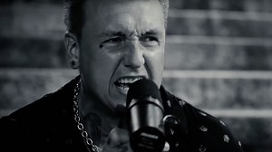 Papa Roach veröffentlichen eine Akustik-Version von "The Ending"