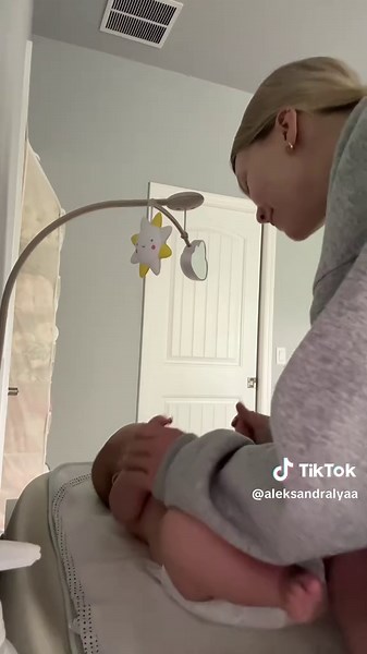 Baby Ellie's Morning Routine: Simple Steps to Start the Day