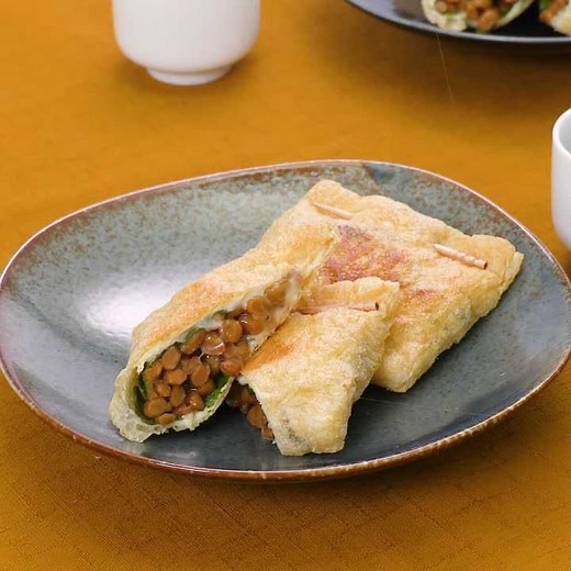 おつまみにも♪ 油あげの納豆チーズ包み焼きのレシピ動画・作り方 | デリッシュキッチン