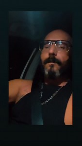 Could you imagine if they did this?#grindr | The Official Gay Guy