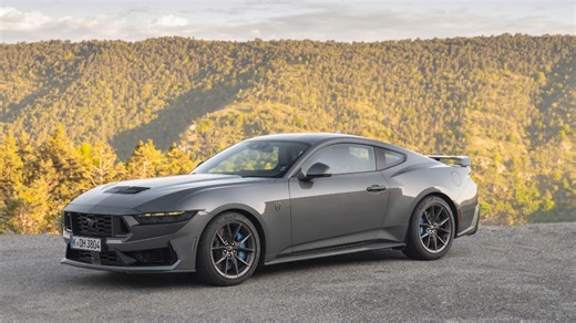 Watch this Ford Mustang 2025 review before you buy any sports car