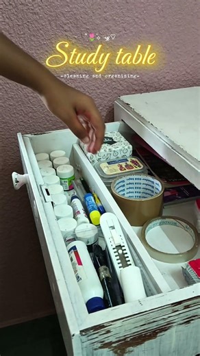 study table cleaning🌷#cleaningroutine #studytableorganization