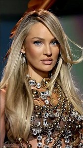 Candice Swanepoel at 2025 Victoria's Secret Fashion Show #victoriasecret