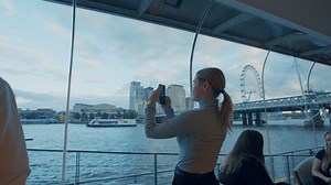 Ring in 2025 at Clipper Lounge EMB with live DJ music, gourmet canapés, premium drinks, and stunning views of London’s New Year’s Eve fireworks! ✨ Celebrate the night away at this exclusive riverside venue, perfect for couples or friends. Book via: https://bit.ly/3YwTfds #NYELondon #NYE2024 | Uber Boat by Thames Clippers | Facebook