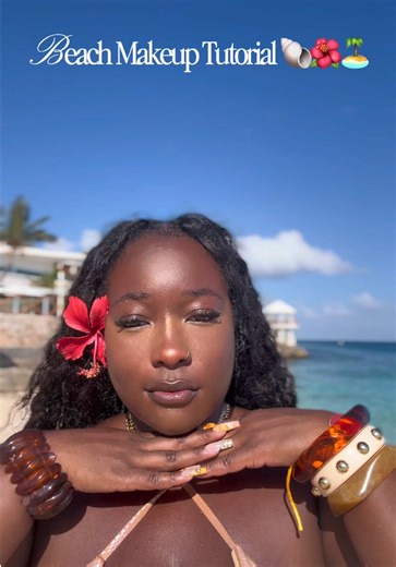 Beach Makeup Tutorial 🐚🌺 There’s something calming about doing your make up in the beach. Have you ever tried it ? #beachmakeuplook #grwmmakeup #beachmakeup #vacationmakeup #makeuptutorial