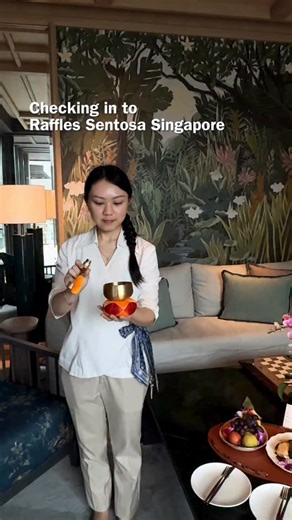 Time Out Singapore on Instagram: "Birdsong replaces the noise of traffic and privacy is built into every stay at Raffles Sentosa Singapore. Each villa comes with its own pool, dedicated butler service to tend to your every need and a true sense of calm that helps you rest and rejuvenate. Here’s a look at what you can expect during a one-night stay at Singapore’s first all-villa resort. Whether you’re travelling on business or doing a staycation with the whole family (including your pooch), you c