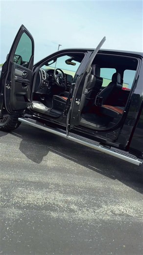 2022 Ram Big Horn with only 14k miles! New 35x12.5” tires! Aftermarket 18” wheels & aftermarket dual exhaust! Running boards, tinted windows, tonneau cover, spray in bed liner, undercoated, leather interior, power pedals, heated seats / steering wheel, & so much more!! Price is $44,998. Financing available for Michigan residents only. #gracemotormall #ram #ram1500 #trucktok #liftedtrucks