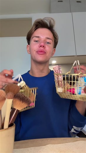 GRWM: Main Character Gay Edition Makeup Tutorial