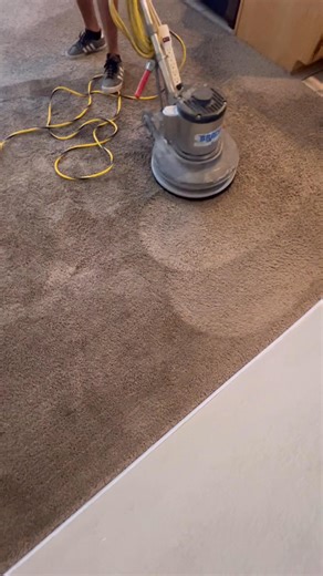 Carpet cleaning transformation! 💥 dirty water at the end! 😳💦 😱 Watch how this carpet goes from dirty to spotless the difference is unreal! Would you let your carpet get this bad before cleaning? 😳 #RealSteamers #BeforeAndAfter #CarpetCleaning #DeepCleaning #LasVegas #SteamCleaning #SatisfyingVideo | Real Steamer