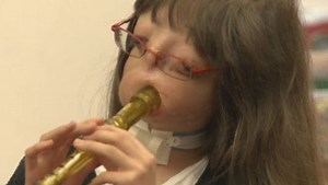 Faceless girl redefining true beauty