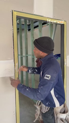 373K views · 3K reactions | Long lend bead #unicplaster #tipsandtricks #howto #homedacor #houseflipper #tools #tips #construction #drywall #helpinghand #letsgo #drywalltips #unictips #madeeasy #reels #diy #australia #usa #canada #uk #kanuf #plaster #drywalling #drywallfinisher #constructiontips #tricks #newbuild #renovation #handyman #houseflipping #houseextension #contractortips #toolsoftheday #makita #hilti | UNIC Plaster | Facebook