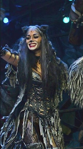 Nicole Scherzinger says you either get Cats or you don't 😹