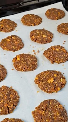 Amazing Keto Cinnamon Walnut Flaxseed Cookies #ketorecipes #healthyrecipes #glutenfree