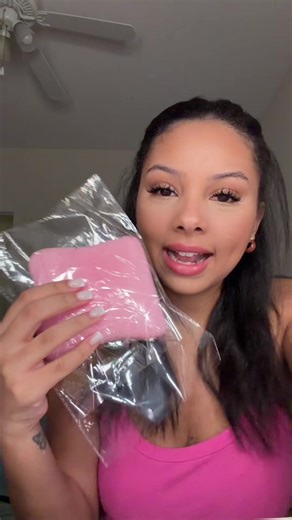 Amazing Strawberry Toast Squishy Review and Squishing Fun