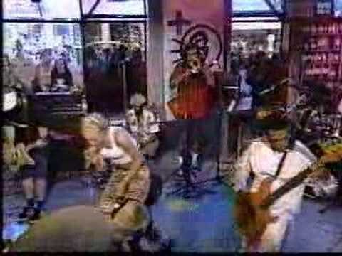 No Doubt - Spiderwebs live on MuchMusic '96