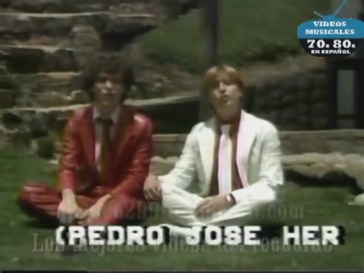 Pecos es un dúo musical español, integrado por los hermanos Francisco Javier Herrero Pozo y Pedro José Herrero Pozo. El éxito de su música se convirtió en un auténtico fenómeno social en España a finales de la década de 1970 y comienzos de la de 1980. | Baúl del Tiempo