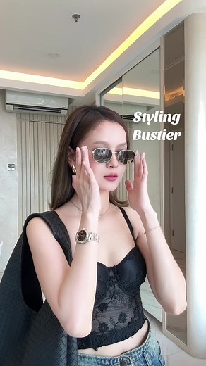 Stylish Bustier Outfits: Elegant & Casual Looks