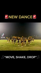 #cheerleadergirl #cheerleading #cheerleader #fyp #foryoupage #foryou #sports #Respect #danceroutine #viral #trending #us | Cheerleader Girl