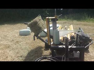Small Square bales haylage Wrapping