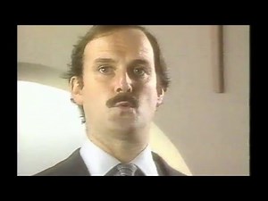 Sony Hi Fi with John Cleese 1982 TV Commercial