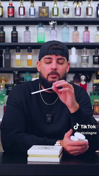 Blind Buy Unboxing of Bond No 9 Tribeca Fragrance