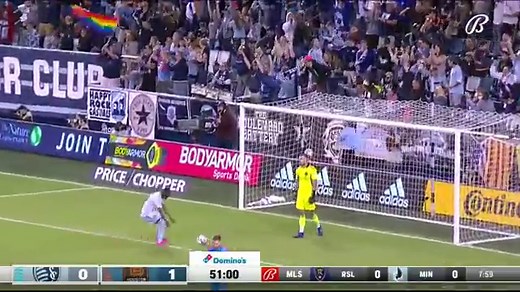 19-YEAR-OLD Bends it Like Beckham... Must Watch Free Kick Golazo!